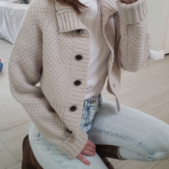 Meet your Posher, Michelle - Picture 2 of 2